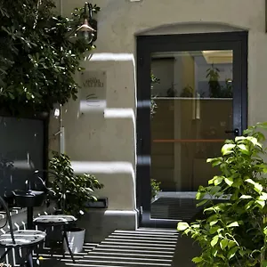 Valeri Hotel