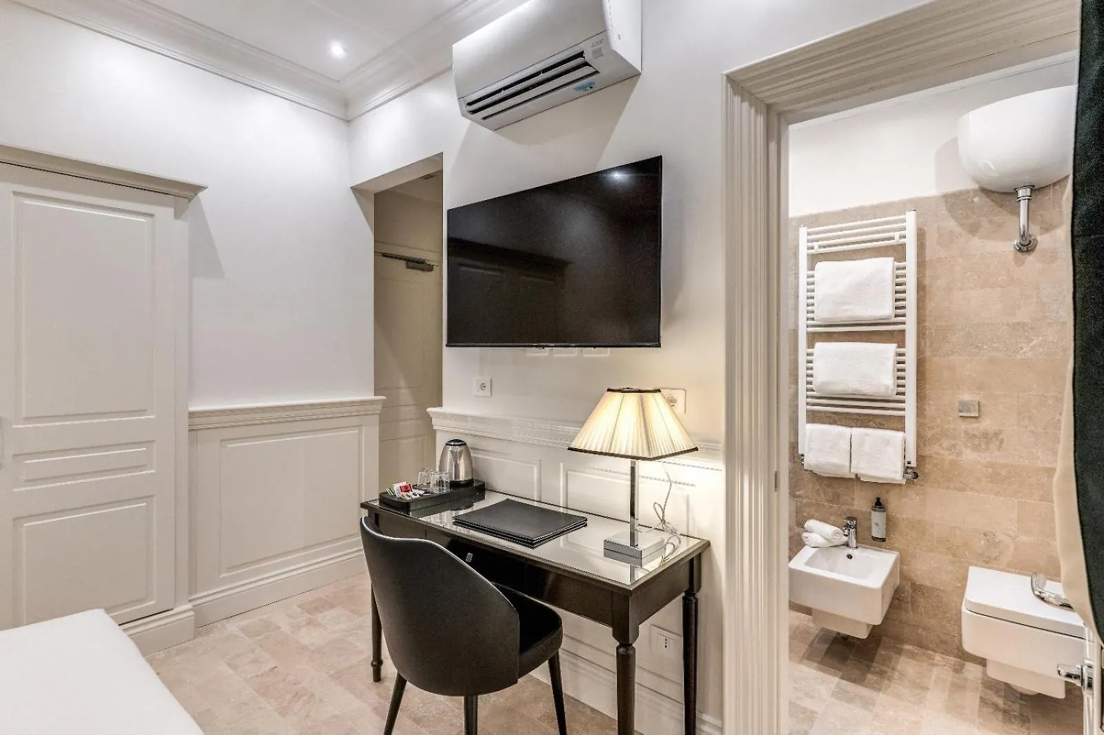 Aca Hotel Viminale Roma 3*,